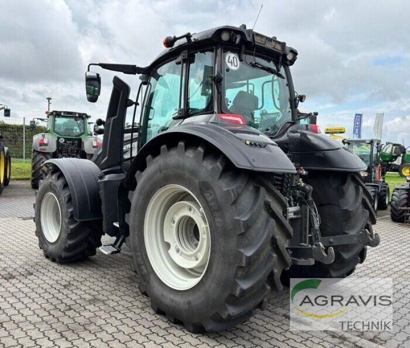 Traktor Türe ait Valtra T 235 D, Gebrauchtmaschine içinde Calbe / Saale (resim 3)