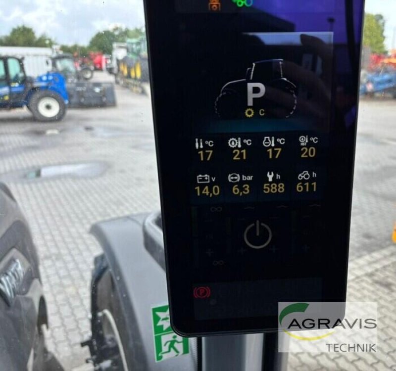 Traktor Türe ait Valtra T 235 D, Gebrauchtmaschine içinde Calbe / Saale (resim 14)