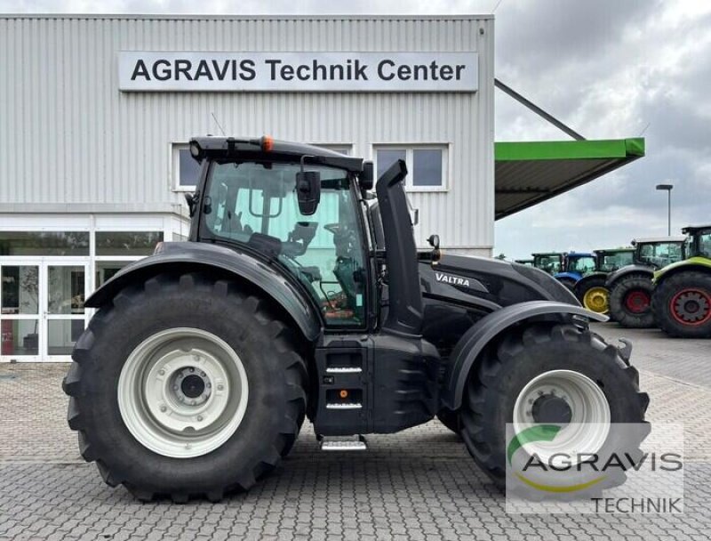 Traktor Türe ait Valtra T 235 D, Gebrauchtmaschine içinde Calbe / Saale (resim 7)