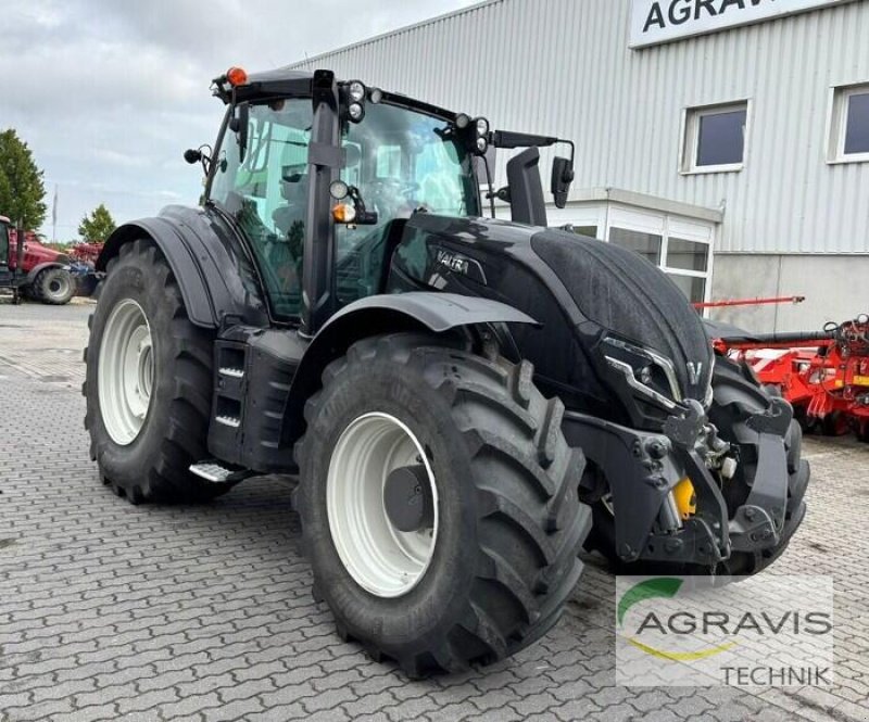 Traktor Türe ait Valtra T 235 D, Gebrauchtmaschine içinde Calbe / Saale (resim 8)