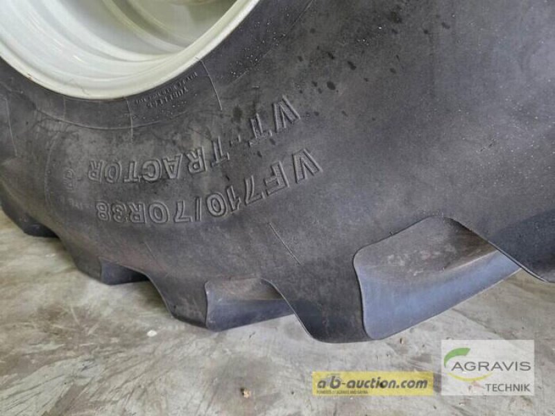 Traktor типа Valtra T 235 D, Gebrauchtmaschine в Calbe / Saale (Фотография 12)