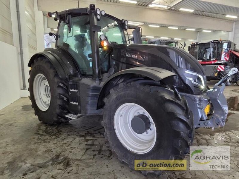 Traktor typu Valtra T 235 D, Gebrauchtmaschine w Calbe / Saale (Zdjęcie 5)