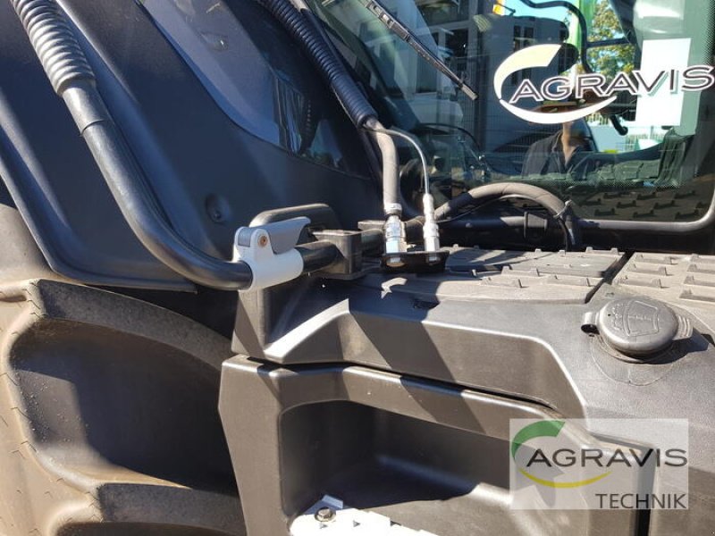 Traktor of the type Valtra T 235 D, Gebrauchtmaschine in Nartum (Picture 9)