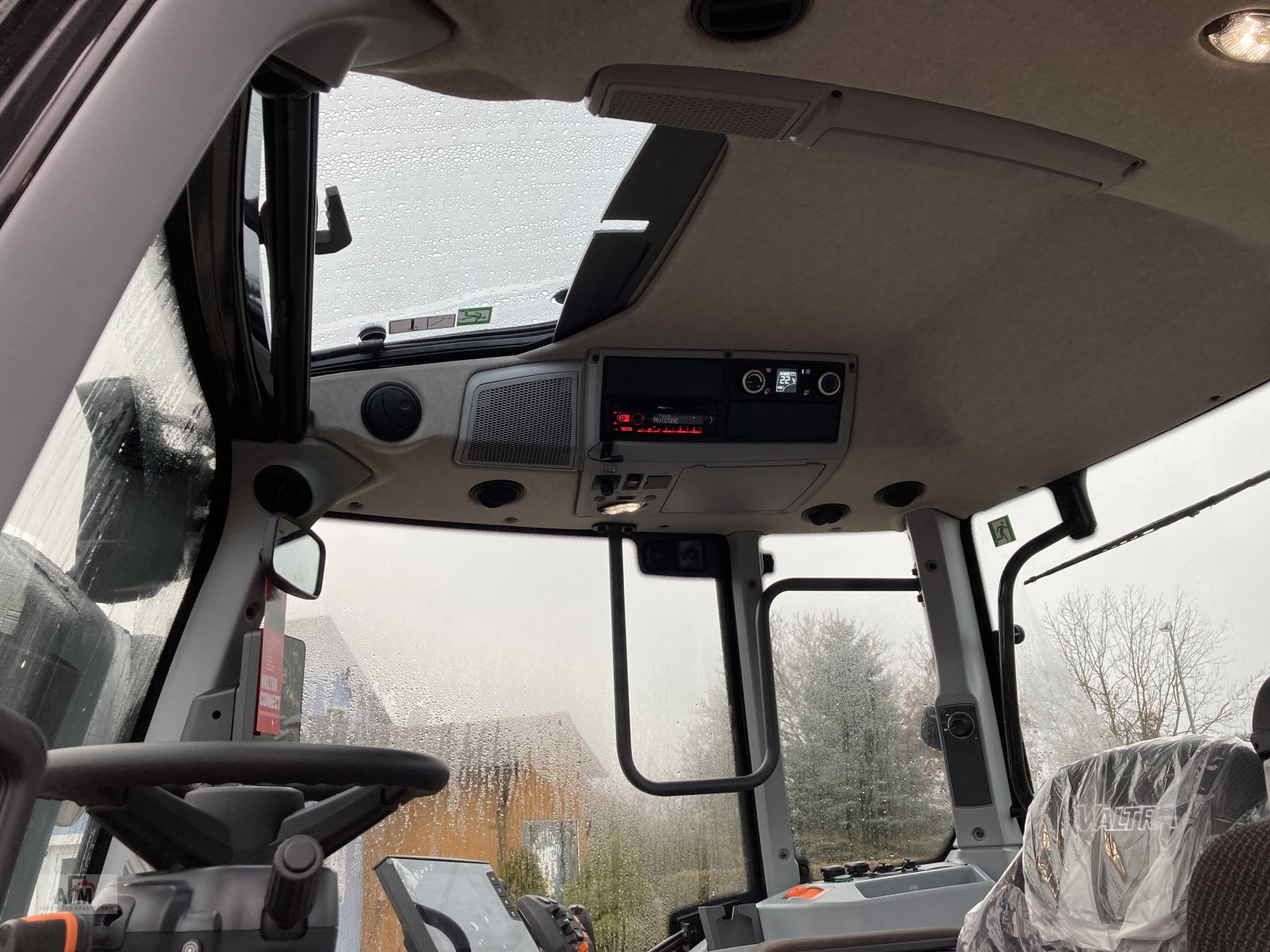 Traktor tipa Valtra T 235 D, Gebrauchtmaschine u Bodenwöhr/ Taxöldern (Slika 3)