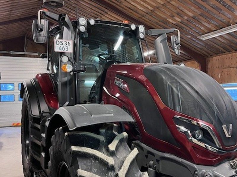 Traktor от тип Valtra T 235 Direct  T 235 Direct, Gebrauchtmaschine в Sakskøbing (Снимка 1)