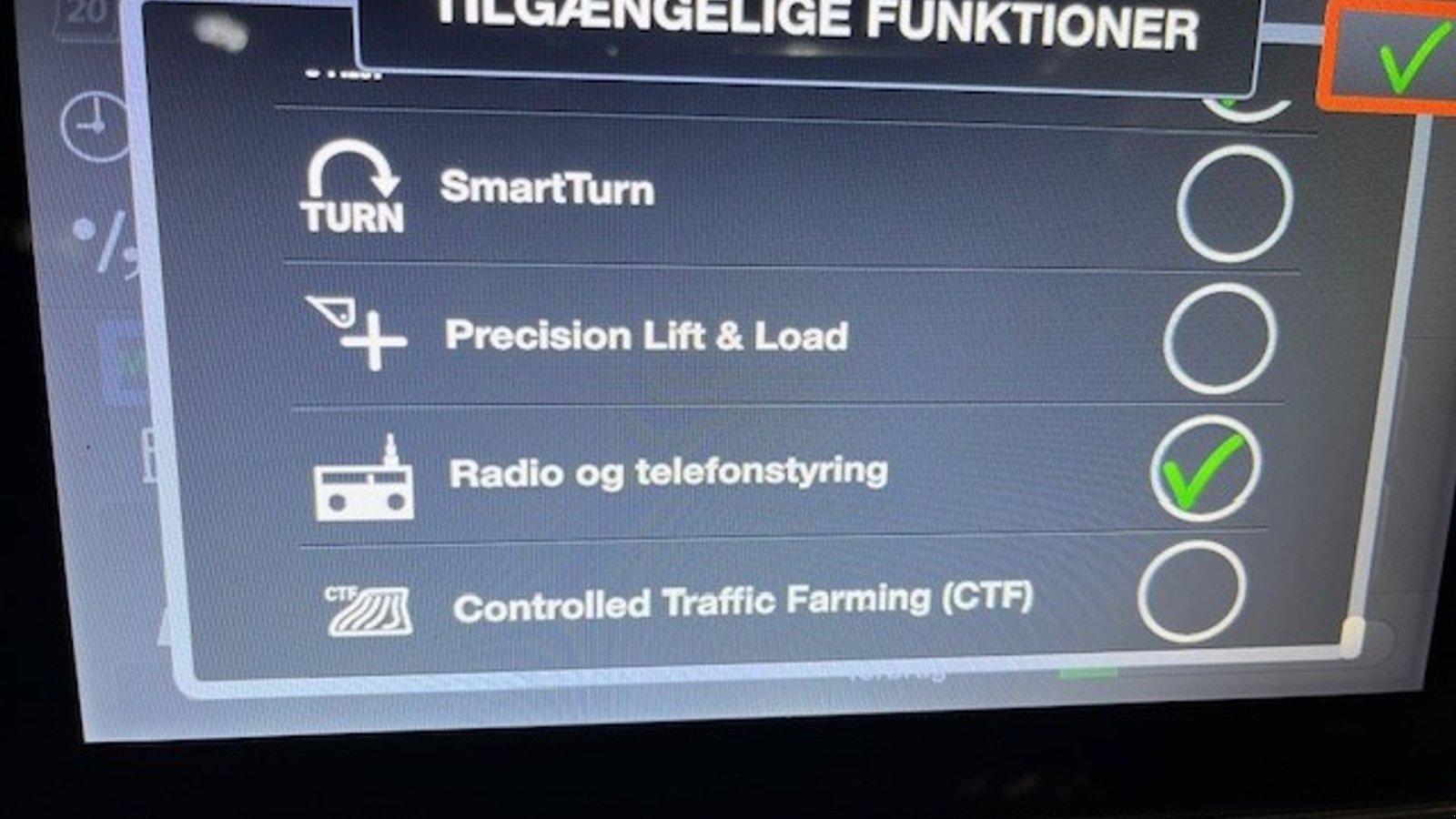 Traktor of the type Valtra T 235 Direct  T 235 Direct, Gebrauchtmaschine in Sakskøbing (Picture 7)