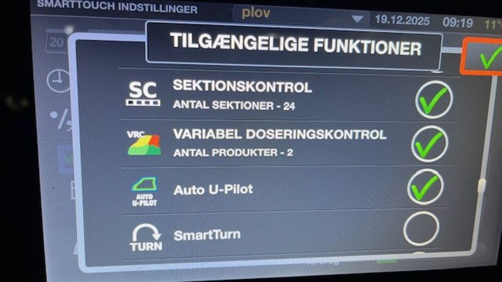 Traktor of the type Valtra T 235 Direct  T 235 Direct, Gebrauchtmaschine in Sakskøbing (Picture 8)