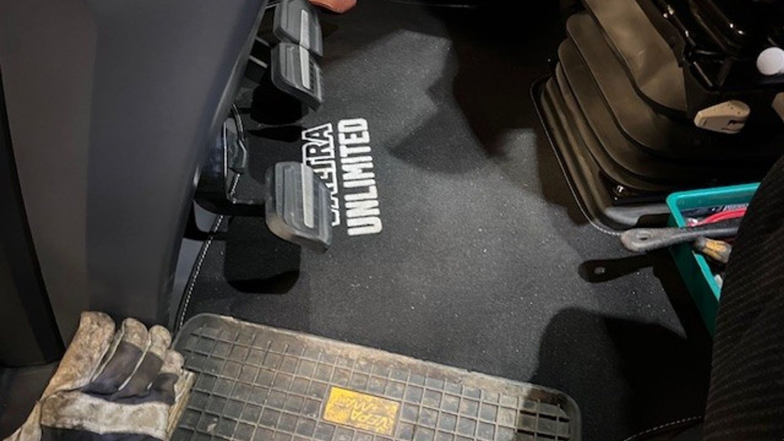 Traktor of the type Valtra T 235 Direct  T 235 Direct, Gebrauchtmaschine in Sakskøbing (Picture 18)