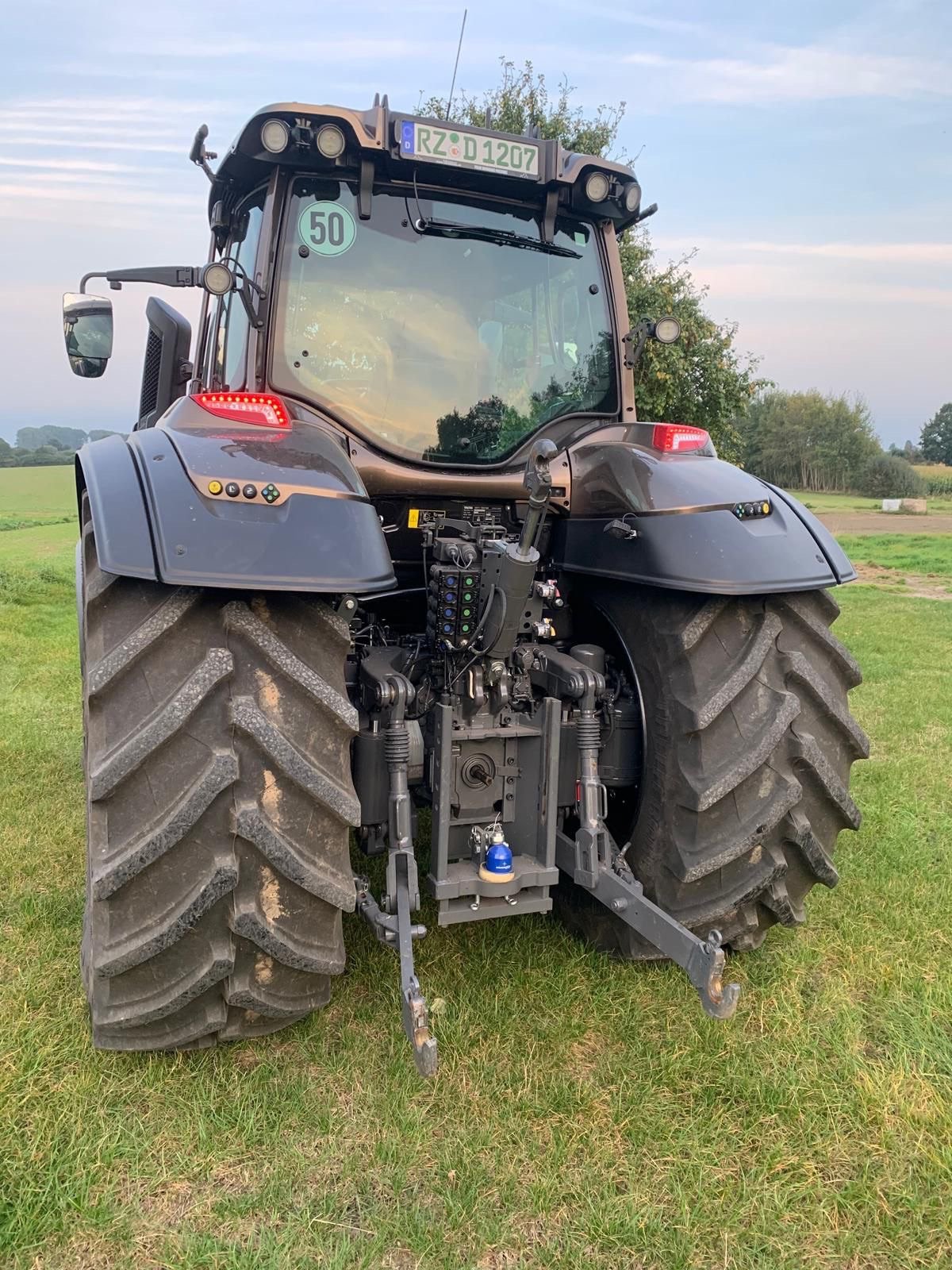 Traktor des Typs Valtra T 235 Direct, Gebrauchtmaschine in Bad Oldesloe (Bild 4)