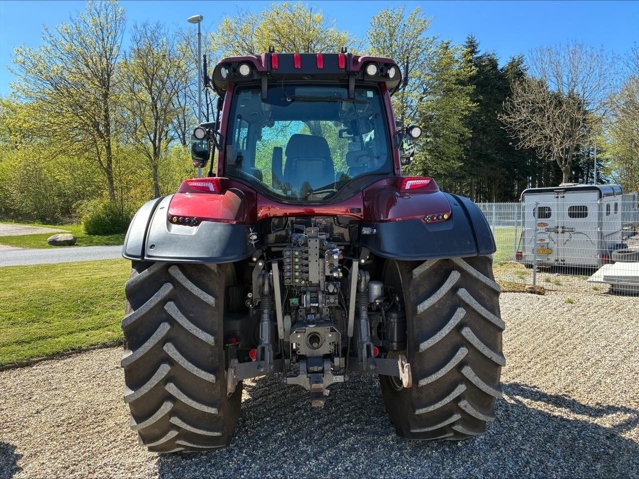 Traktor tipa Valtra T 235 DIREKT, Gebrauchtmaschine u Kjellerup (Slika 4)