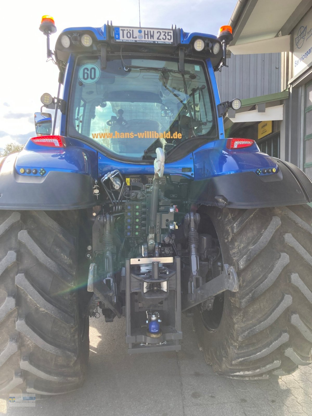 Traktor des Typs Valtra T 235 Versu, Gebrauchtmaschine in Wackersberg (Bild 5)