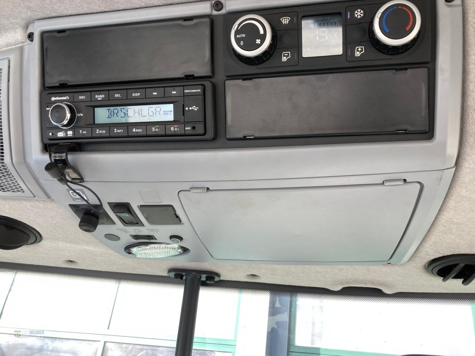 Traktor des Typs Valtra T 235 Versu, Gebrauchtmaschine in Wackersberg (Bild 11)