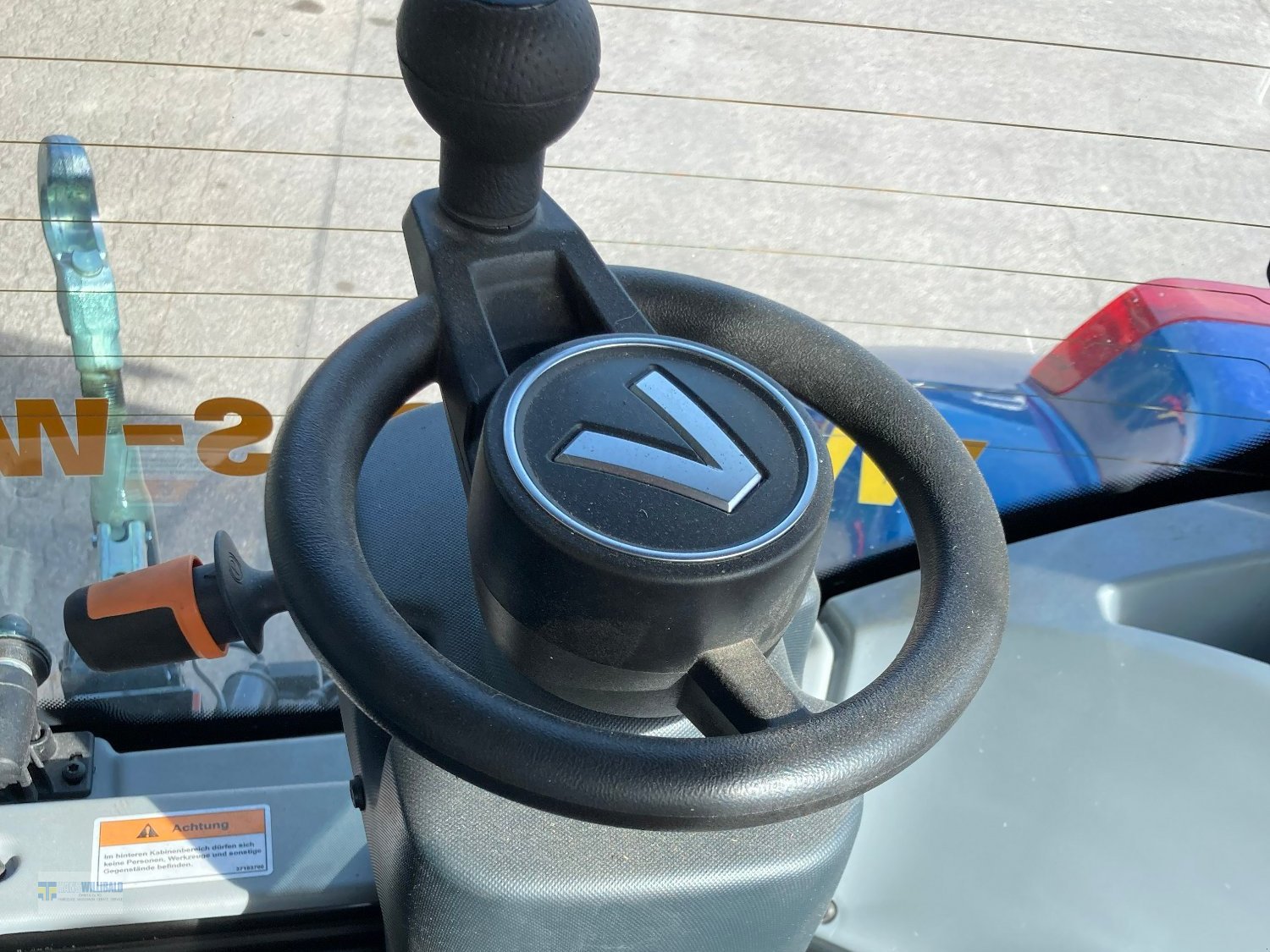 Traktor des Typs Valtra T 235 Versu, Gebrauchtmaschine in Wackersberg (Bild 13)