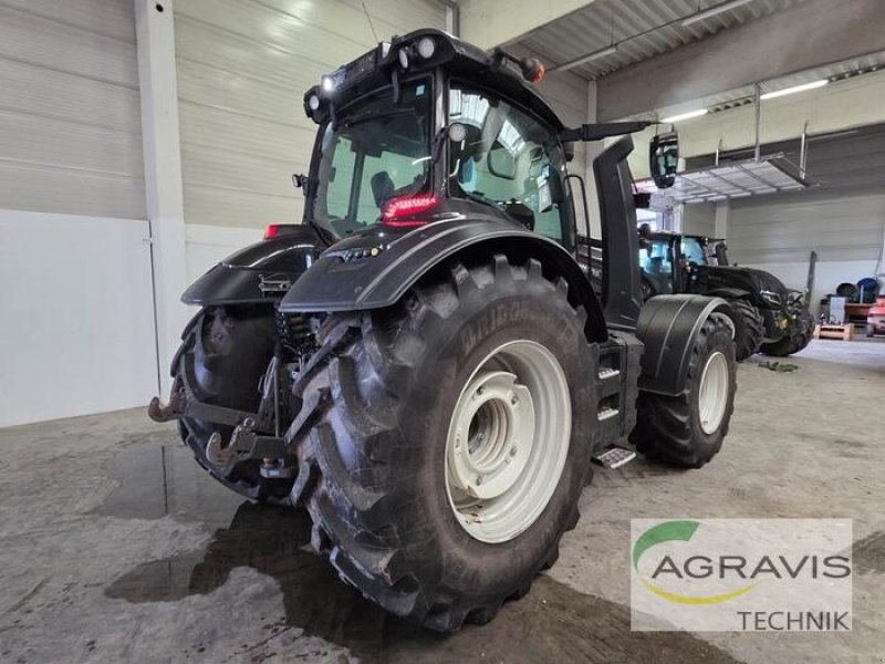 Traktor типа Valtra T 255 V 2A1, Gebrauchtmaschine в Calbe / Saale (Фотография 5)