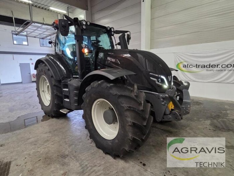 Traktor tip Valtra T 255 V 2A1, Gebrauchtmaschine in Calbe / Saale (Poză 8)
