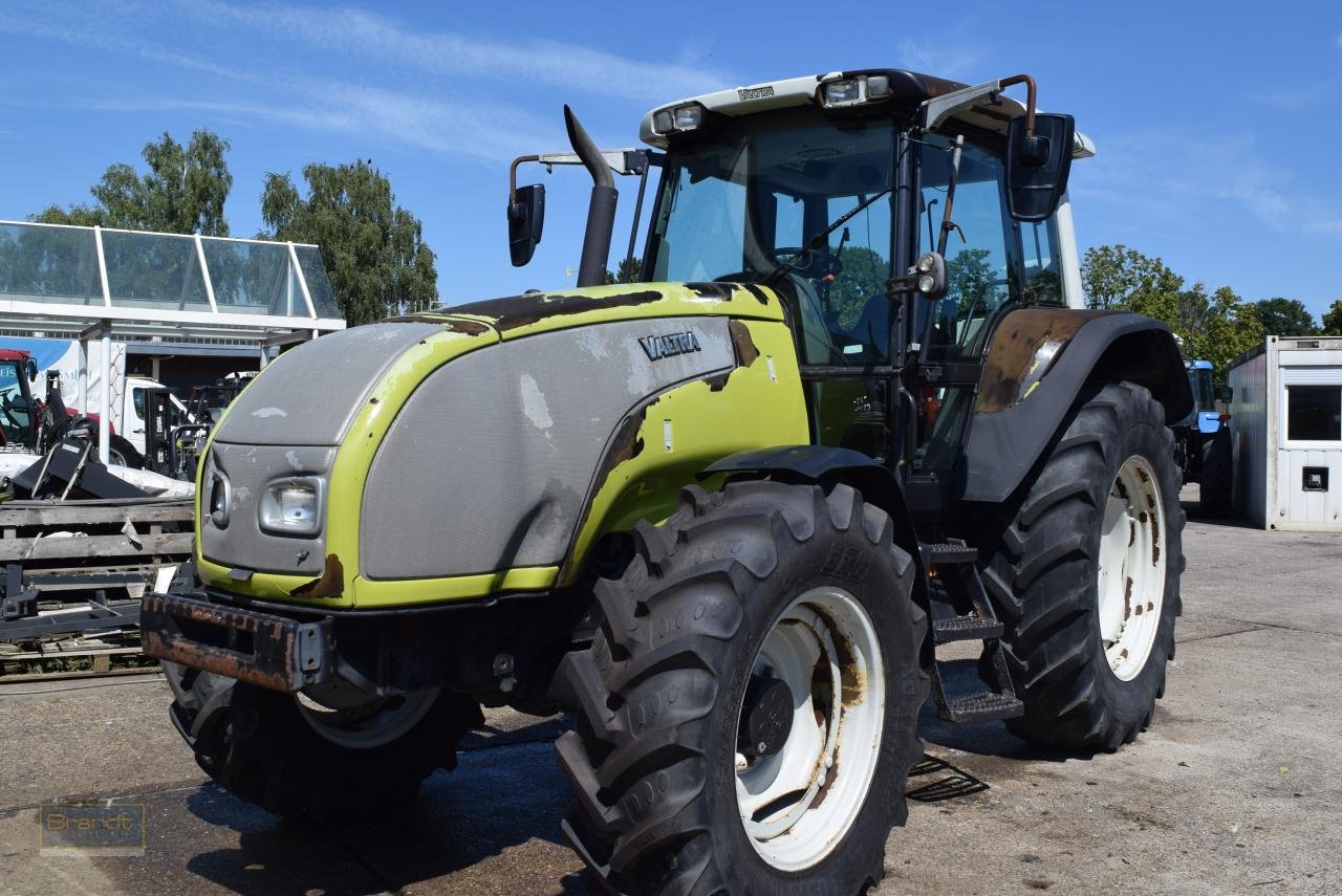 Traktor typu Valtra T120, Gebrauchtmaschine v Oyten (Obrázek 4)