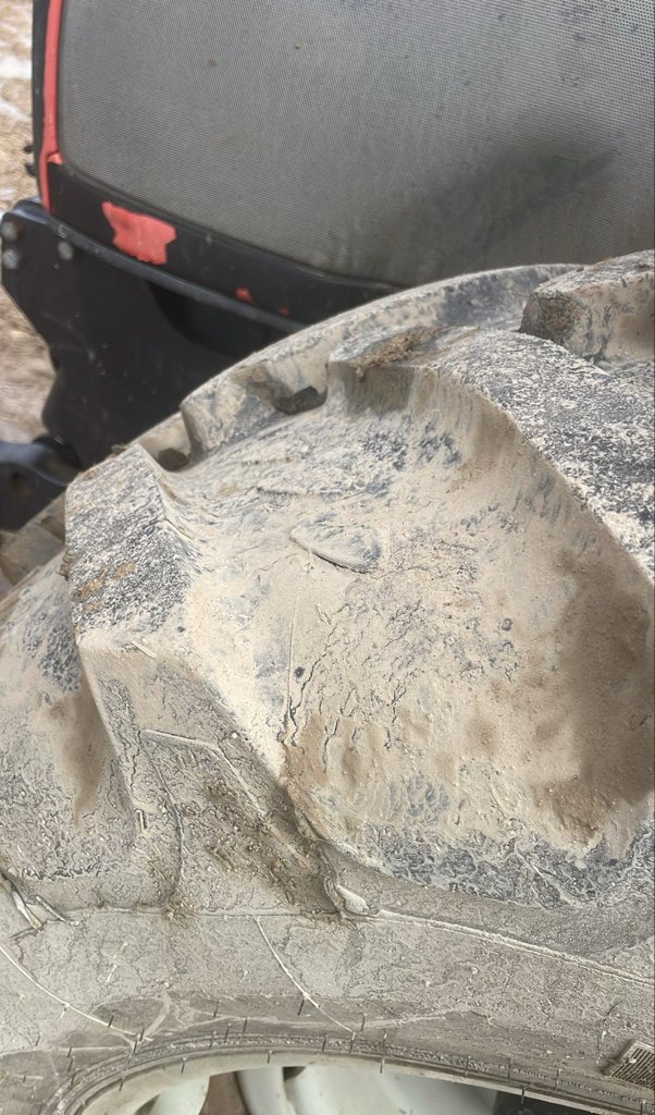 Traktor za tip Valtra T120, Gebrauchtmaschine u Millau (Slika 8)