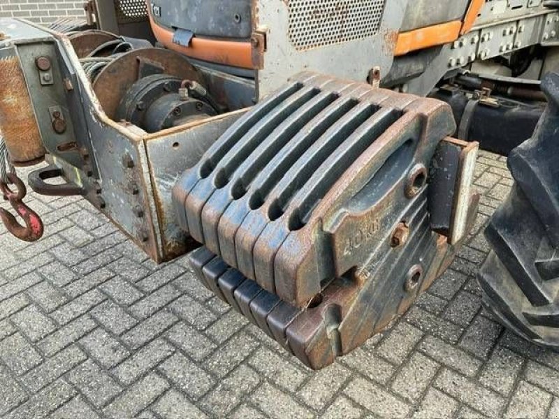 Traktor typu Valtra T121 Hitech DEFECT! Forest, Twintrac, Gebrauchtmaschine v Marknesse (Obrázek 11)
