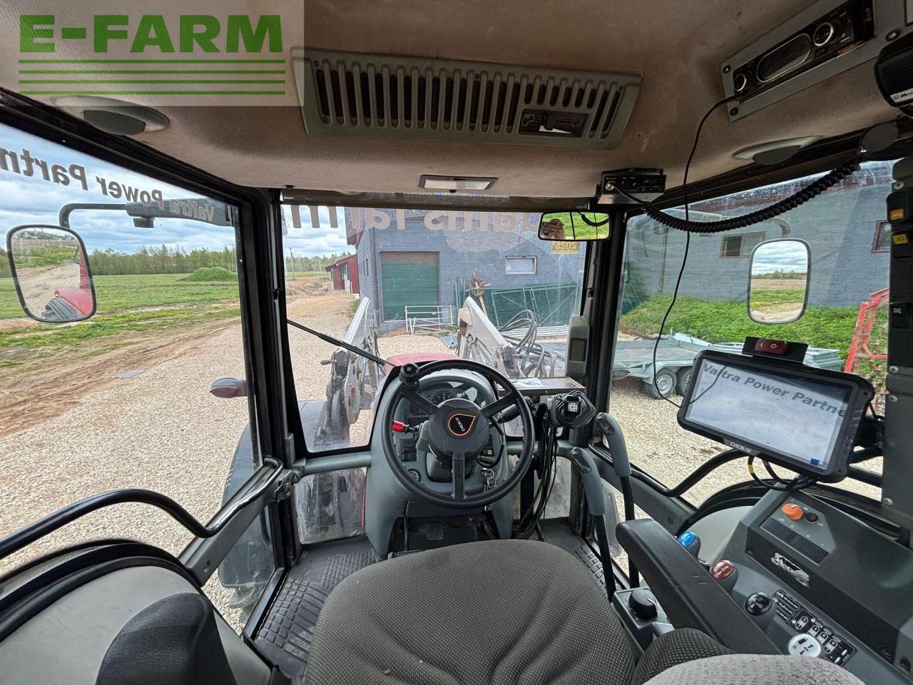 Traktor des Typs Valtra T130, Gebrauchtmaschine in ELEJA (Bild 14)