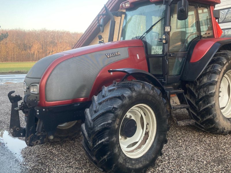 Traktor tip Valtra T140, Gebrauchtmaschine in Store Heddinge (Poză 1)