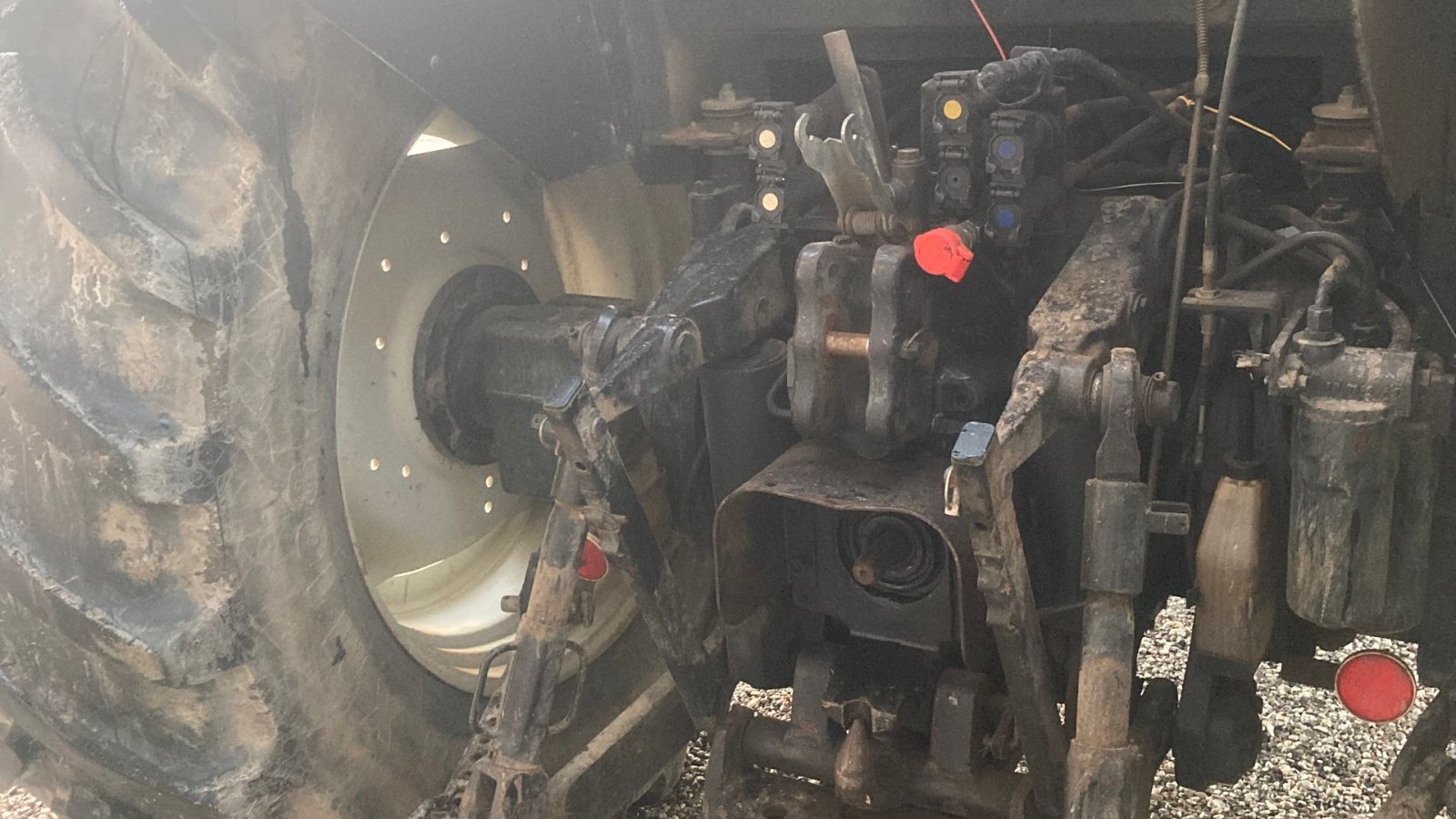 Traktor of the type Valtra T140, Gebrauchtmaschine in Store Heddinge (Picture 7)