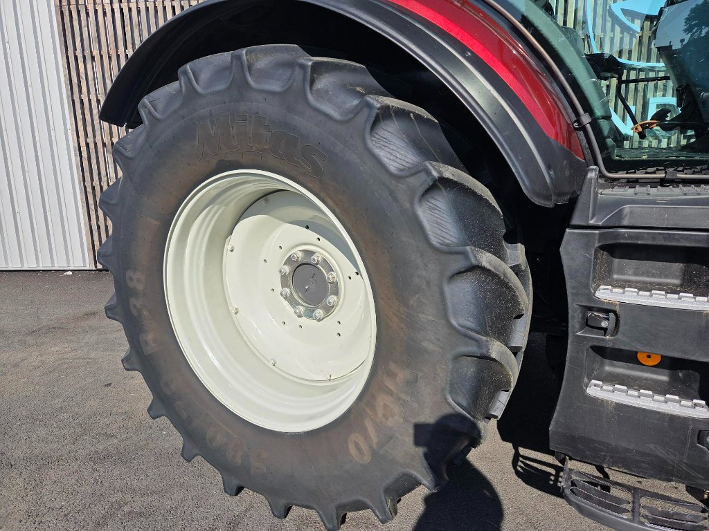 Traktor van het type Valtra T145 Active, Gebrauchtmaschine in HAMBYE (Foto 9)