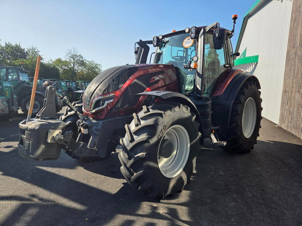 Traktor van het type Valtra T145 Active, Gebrauchtmaschine in HAMBYE (Foto 5)