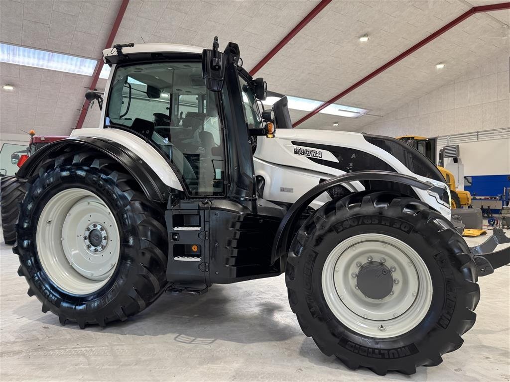 Traktor du type Valtra T145 DIRECT KUN 1900 TIMER! MED SMARTTOUCH OG AUTOSTYRING!, Gebrauchtmaschine en Nørager (Photo 12)