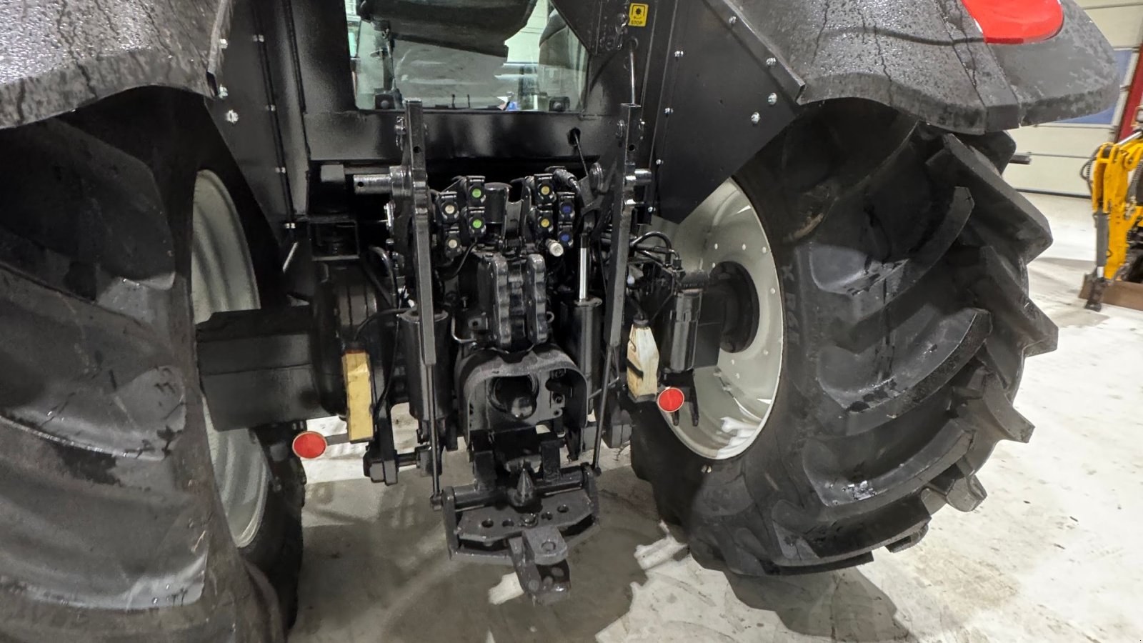 Traktor типа Valtra T150 KUN 4900 TIMER!, Gebrauchtmaschine в Nørager (Фотография 13)