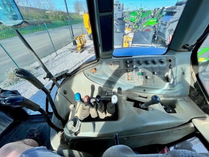 Traktor del tipo Valtra T151, Gebrauchtmaschine en Levier (Imagen 2)