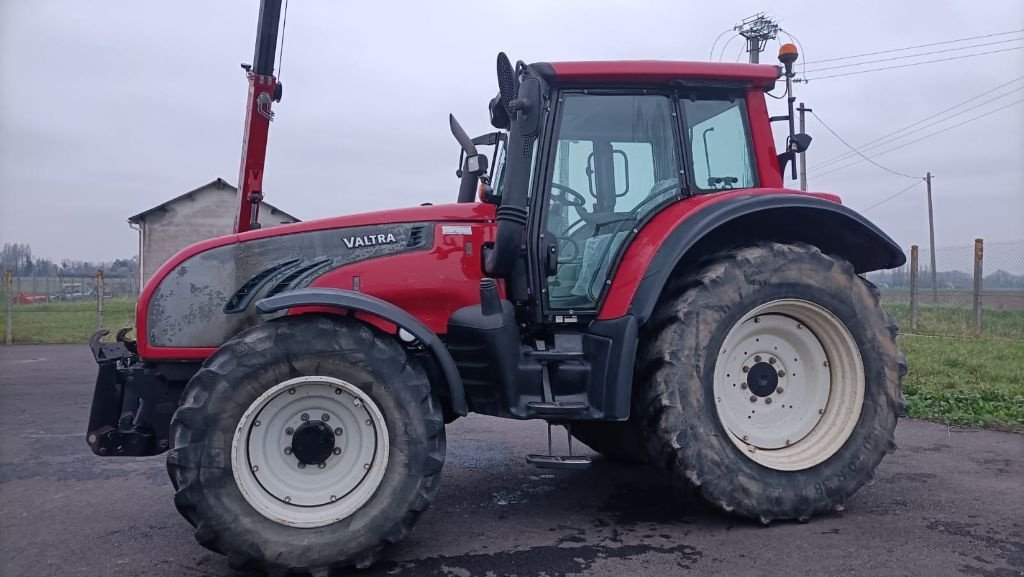 Traktor του τύπου Valtra T152 Direct, Gebrauchtmaschine σε SAINT-HILAIRE-EN-PUISEAUX (Φωτογραφία 10)