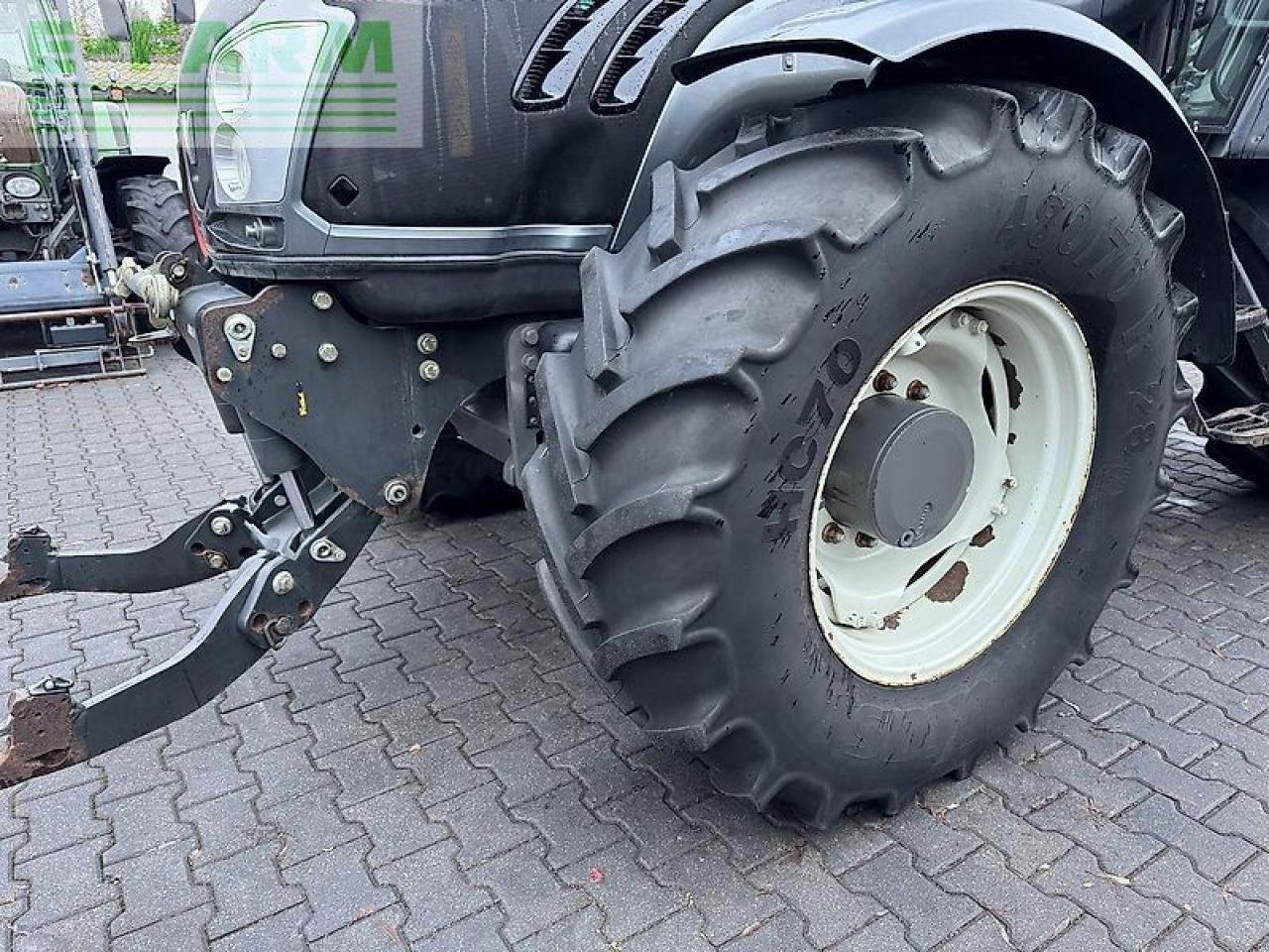 Traktor van het type Valtra t153 hitech HiTech, Gebrauchtmaschine in DAMAS?AWEK (Foto 20)