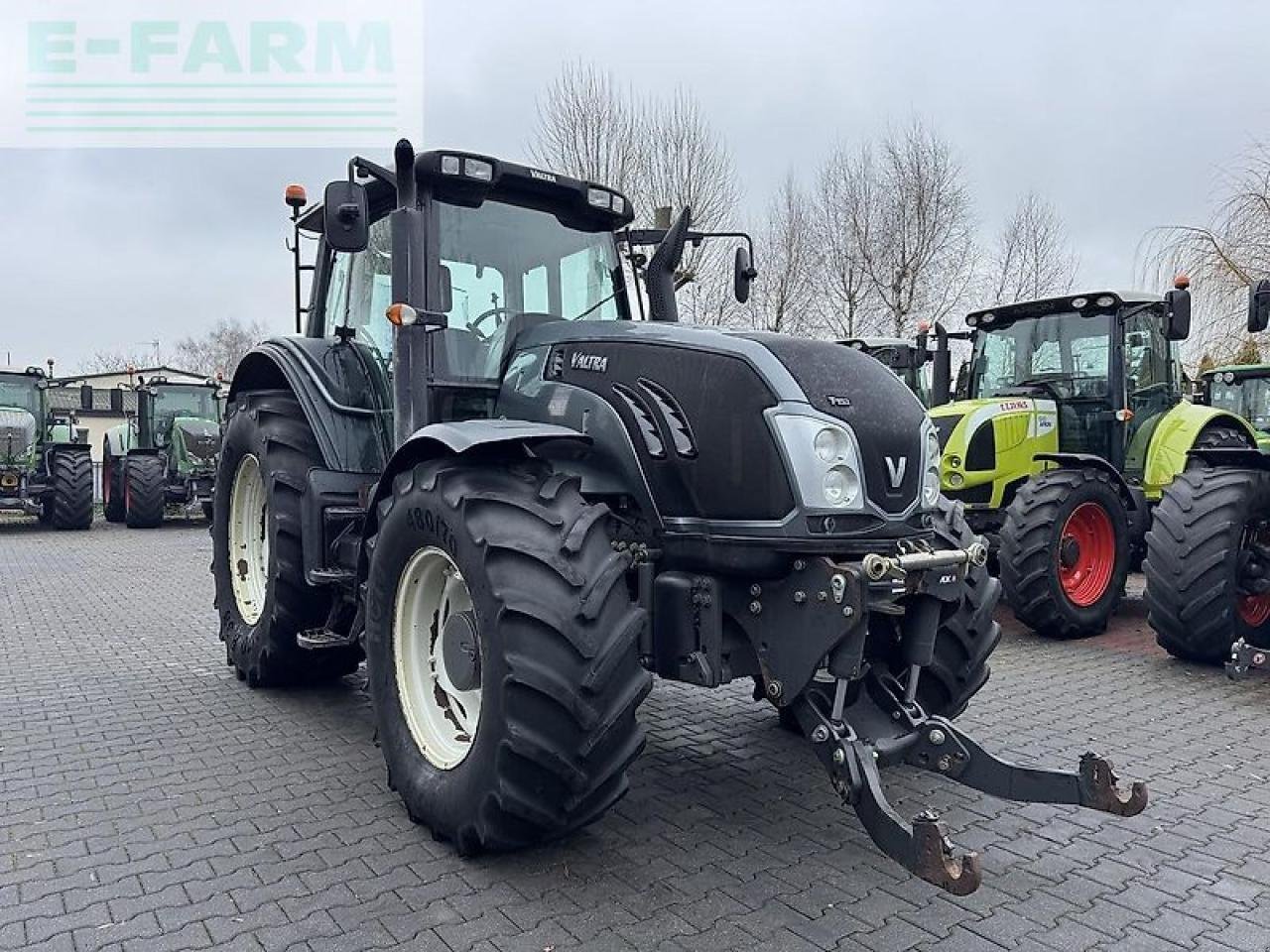 Traktor typu Valtra t153 hitech, Gebrauchtmaschine w DAMAS?AWEK (Zdjęcie 3)