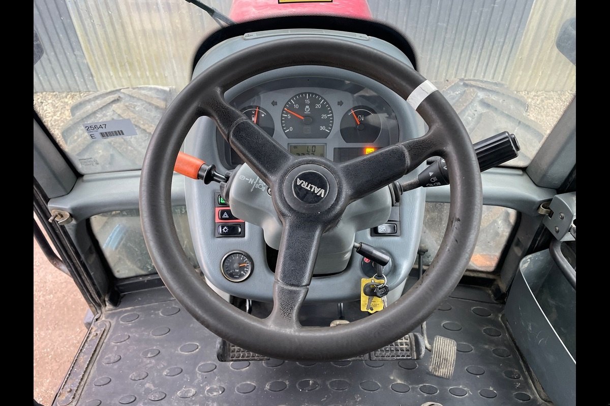 Traktor typu Valtra T153, Gebrauchtmaschine v Viborg (Obrázek 12)