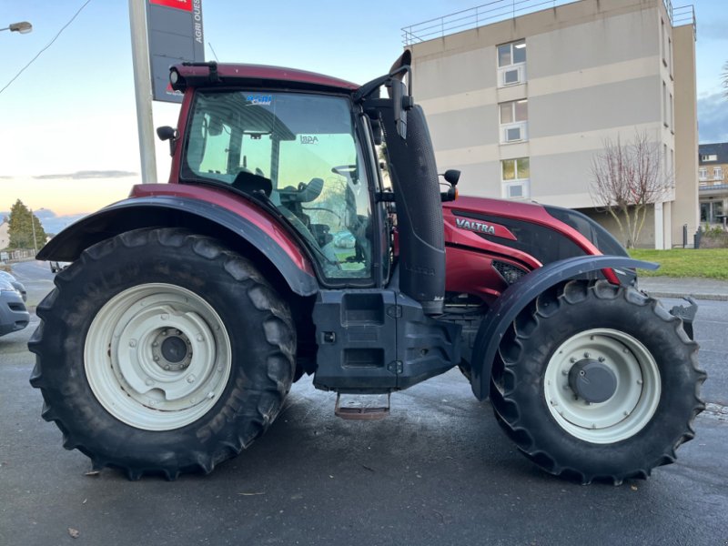 Traktor of the type Valtra T154 Direct, Gebrauchtmaschine in SAINT JAMES (Picture 1)