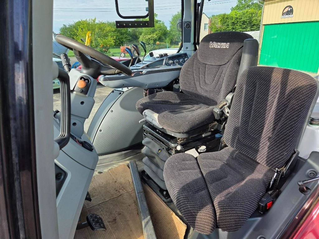 Traktor tip Valtra T154 H, Gebrauchtmaschine in ATHIS (Poză 9)