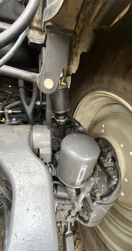 Traktor des Typs Valtra T154 H, Gebrauchtmaschine in MAYENNE (Bild 10)