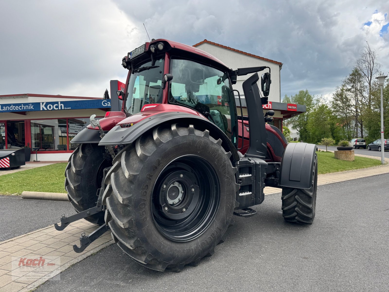 Traktor des Typs Valtra T155 A, Gebrauchtmaschine in Neumarkt / Pölling (Bild 3)