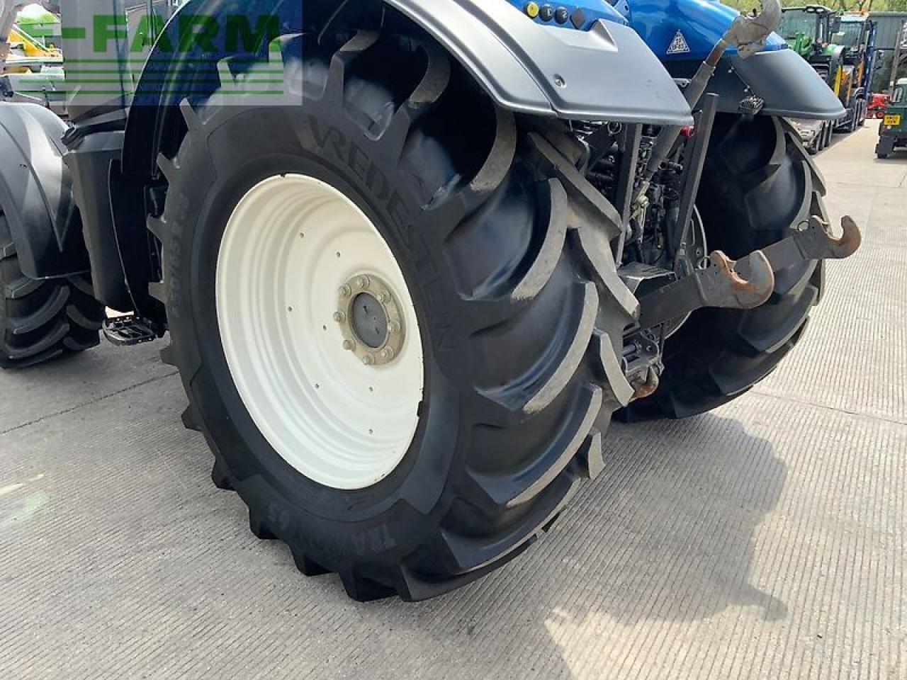 Traktor tip Valtra t155 active (st26475), Gebrauchtmaschine in SHAFTESBURY (Poză 15)
