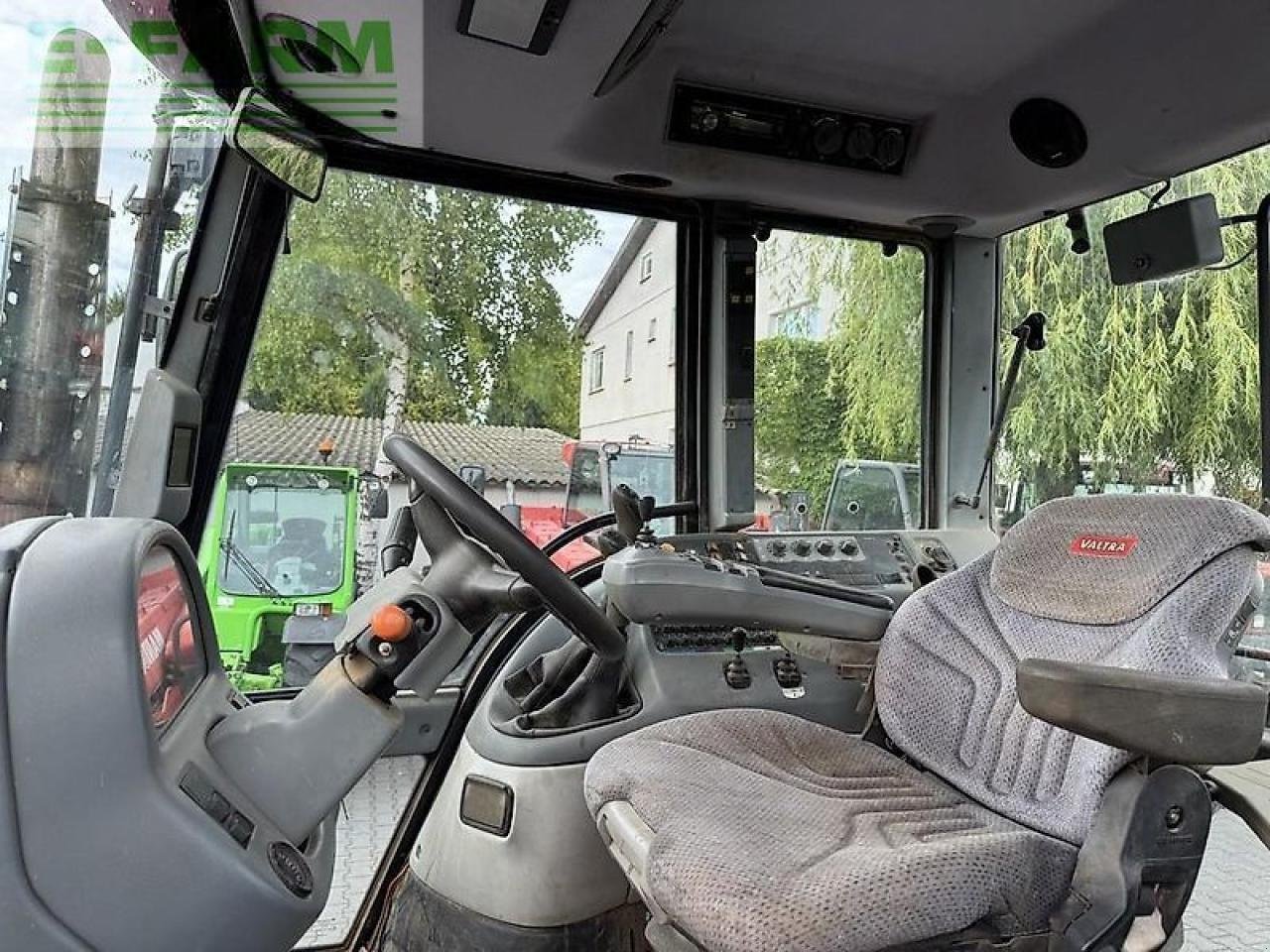 Traktor typu Valtra t160 hitech, Gebrauchtmaschine v DAMAS?AWEK (Obrázek 11)