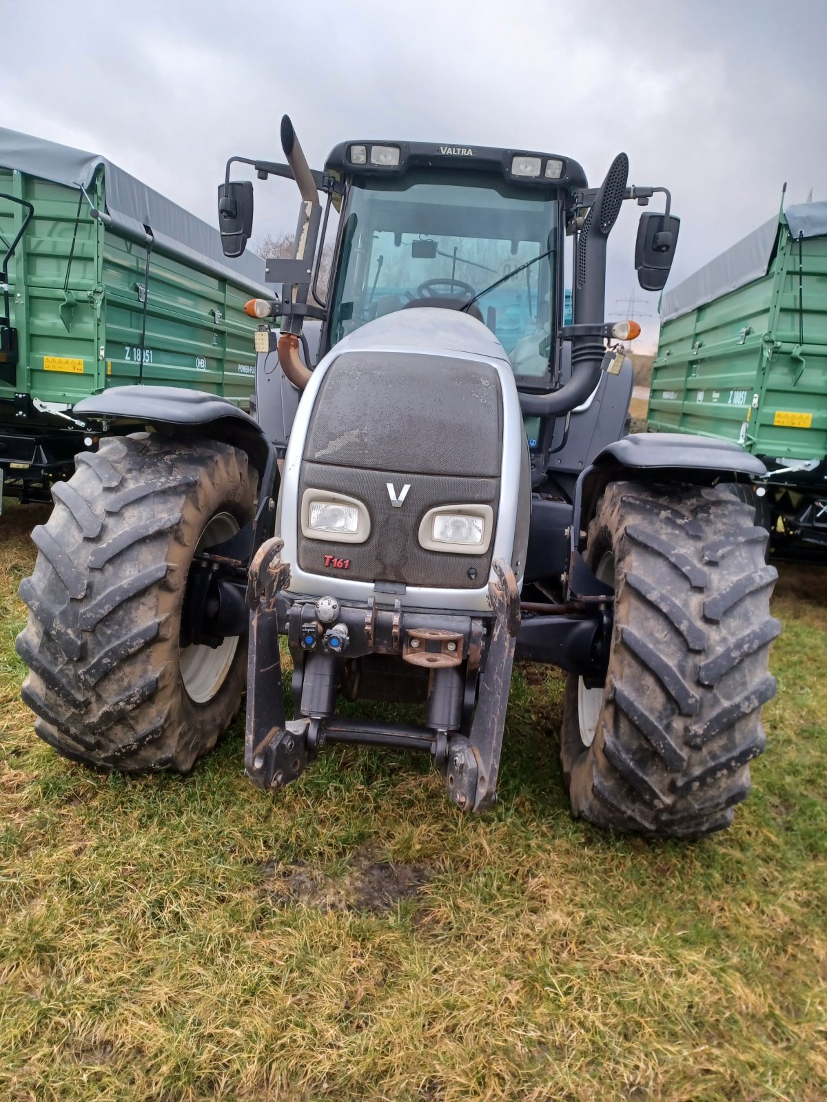 Traktor typu Valtra T161 Advance, Gebrauchtmaschine v Uffenheim (Obrázek 9)