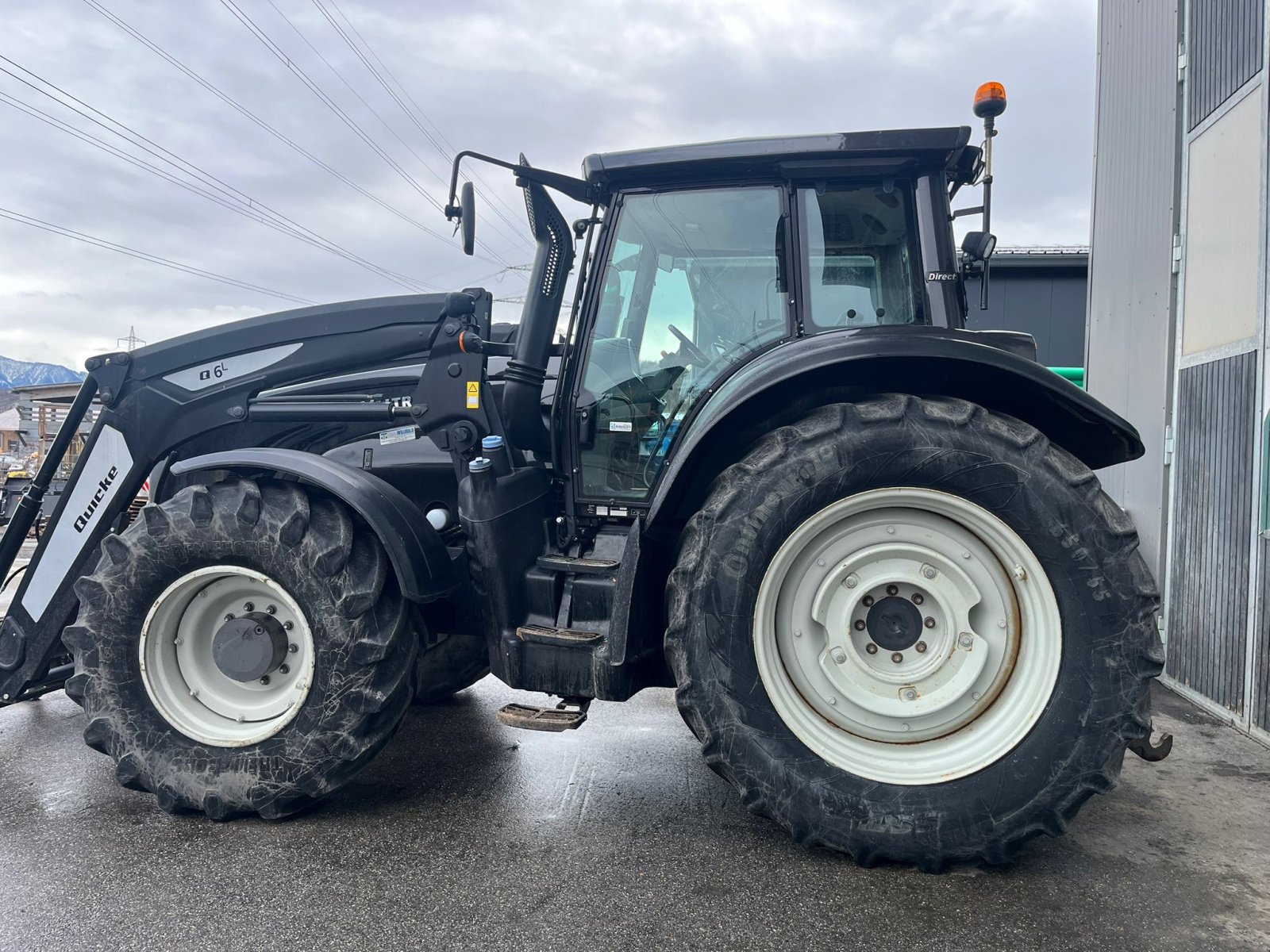 Traktor типа Valtra T163 D, Gebrauchtmaschine в Antdorf (Фотография 2)