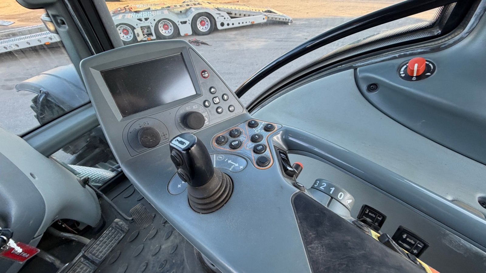 Traktor типа Valtra T163 DIRECT KUN 2600 TIMER!, Gebrauchtmaschine в Nørager (Фотография 18)