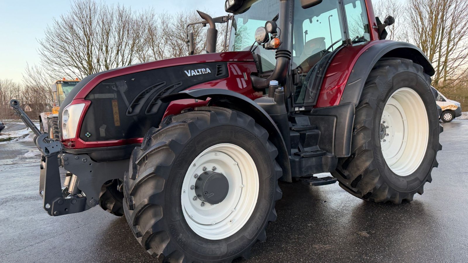 Traktor del tipo Valtra T163 DIRECT KUN 5300 TIMER OG FRONT PTO!, Gebrauchtmaschine In Nørager (Immagine 2)