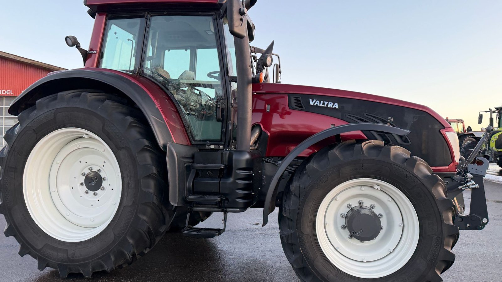 Traktor del tipo Valtra T163 DIRECT KUN 5300 TIMER OG FRONT PTO!, Gebrauchtmaschine In Nørager (Immagine 11)