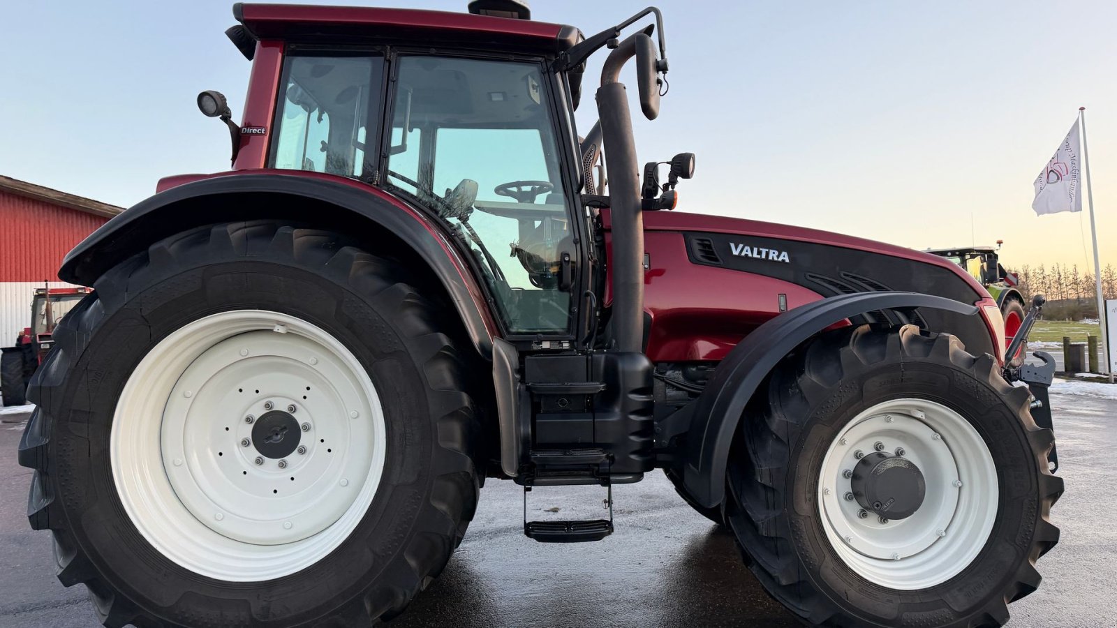 Traktor del tipo Valtra T163 DIRECT KUN 5300 TIMER OG FRONT PTO!, Gebrauchtmaschine In Nørager (Immagine 12)