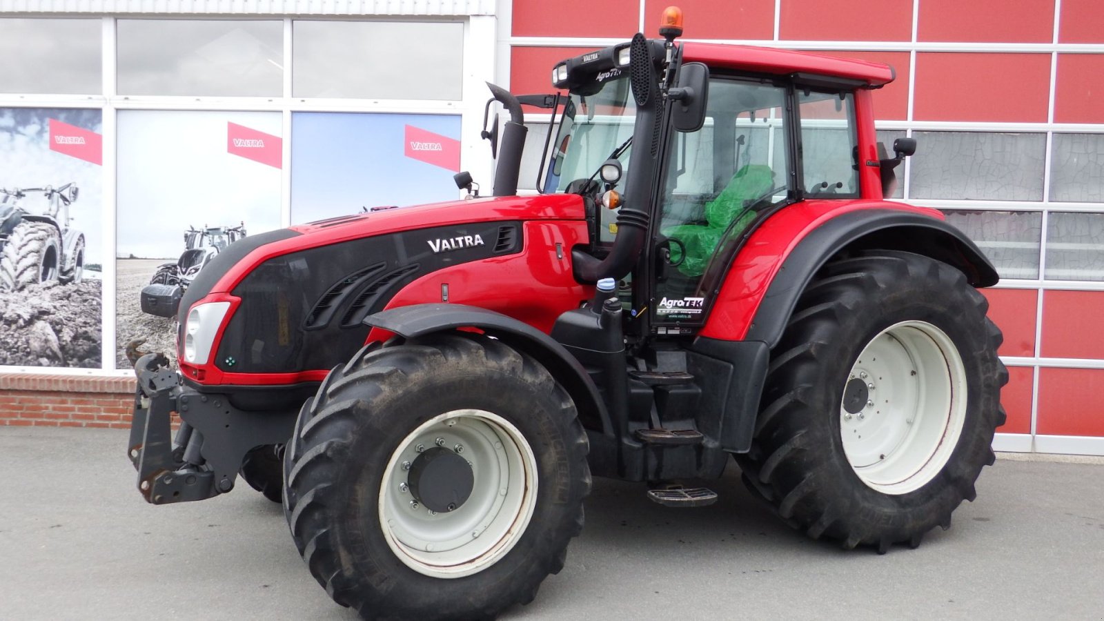 Traktor vrste Valtra T163 DIRECT, Gebrauchtmaschine v Hobro (Slika 3)