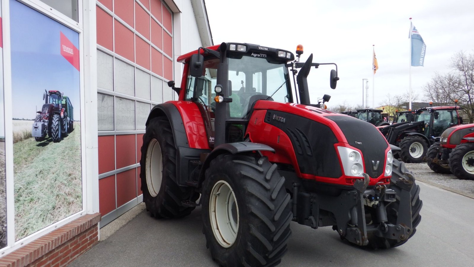 Traktor vrste Valtra T163 DIRECT, Gebrauchtmaschine v Hobro (Slika 1)