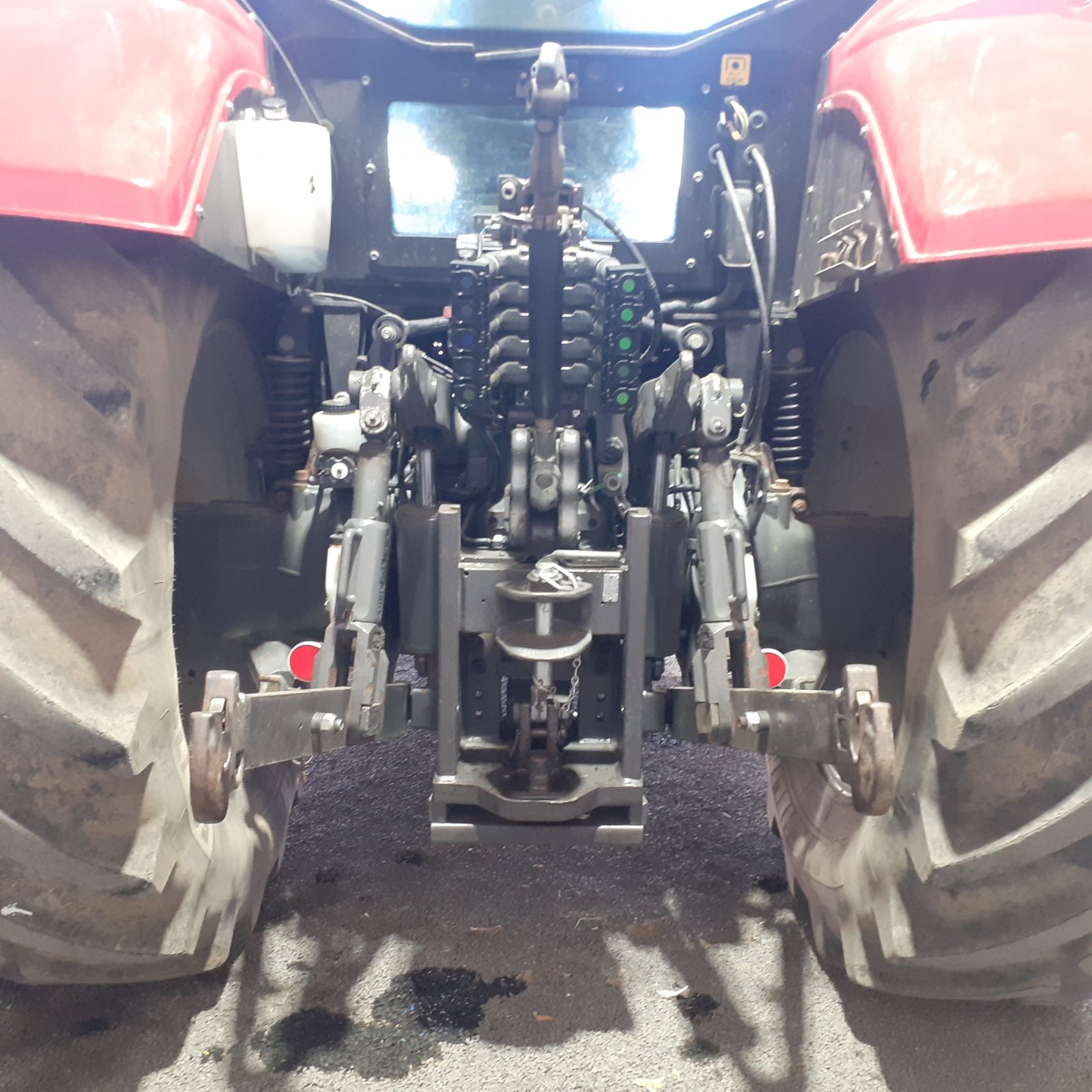 Traktor of the type Valtra T163, Gebrauchtmaschine in HERLIN LE SEC (Picture 7)