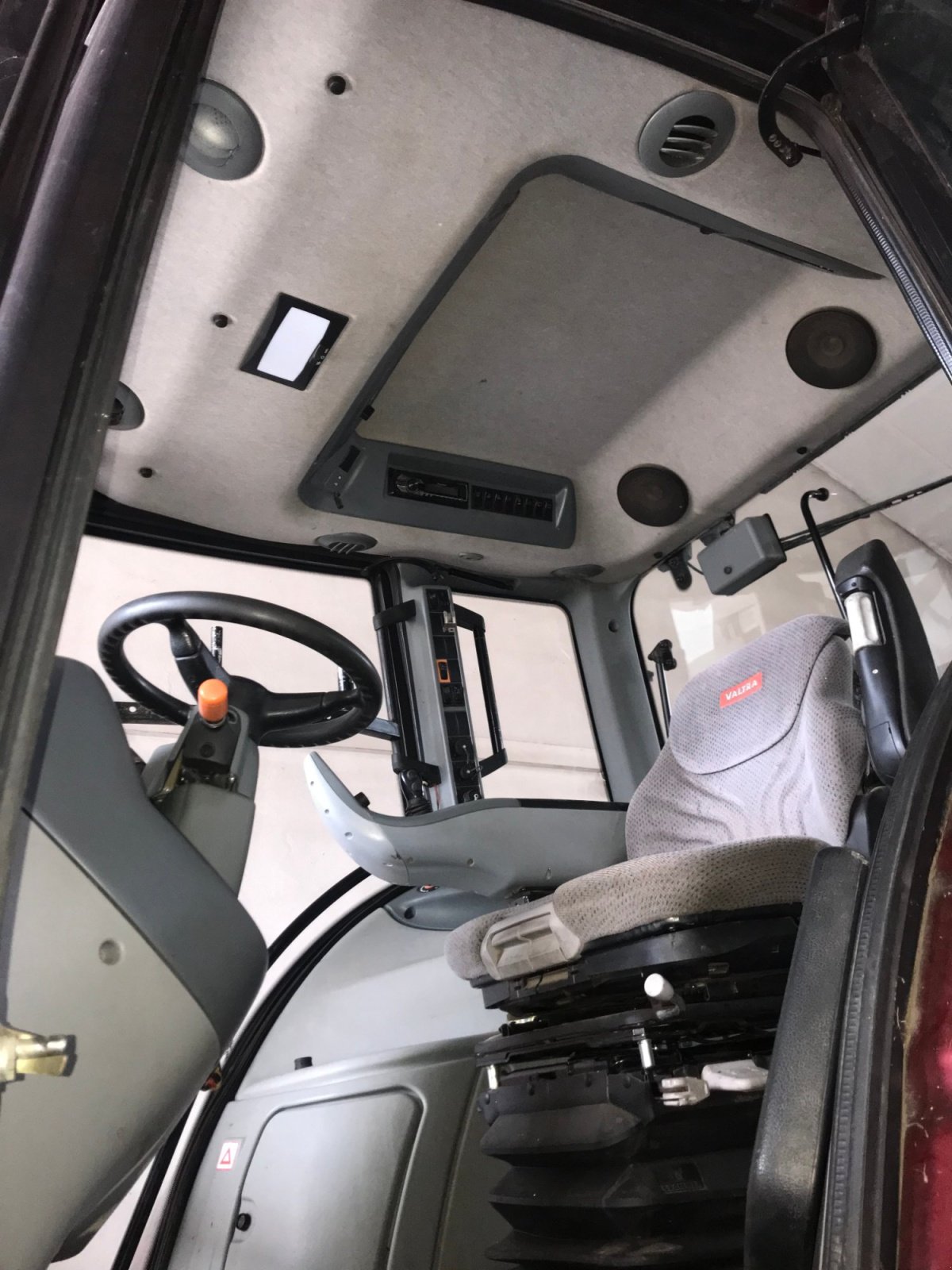 Traktor del tipo Valtra T163e D, Gebrauchtmaschine en Simbach (Imagen 13)